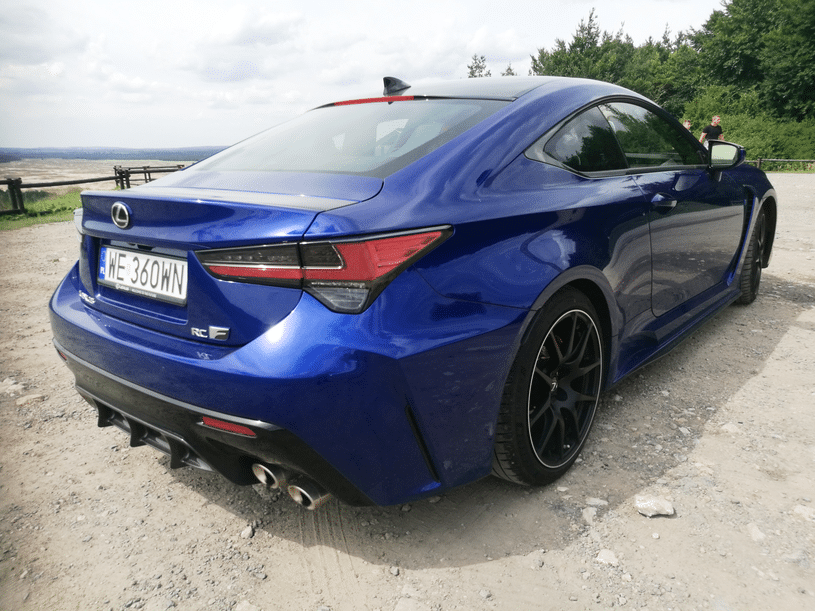 Lexus RC F Carbon