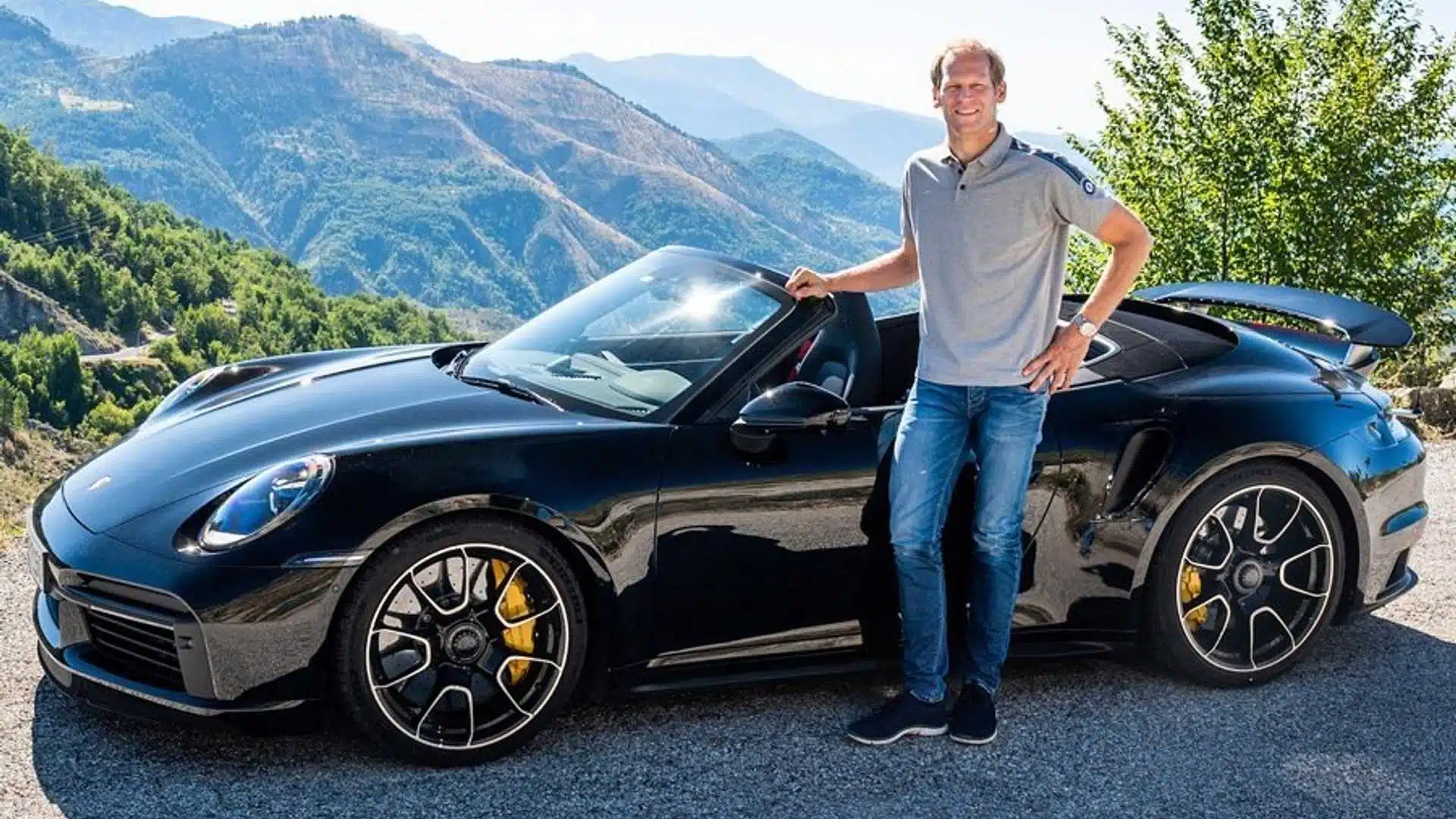 Чекає виходу в світ модернізований Porsche 911