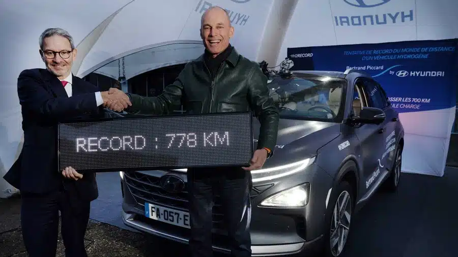 Hyundai вкотре ставить рекорди. Тепер це водневий пробіг на 778 км Водневий кросовер Hyundai Nexo проїхав без дозаправки 778 кілометрів.