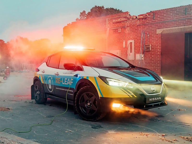 Відтепер Nissan Leaf зможе живити апарат штучної вентиляції легенів Nissan Leaf