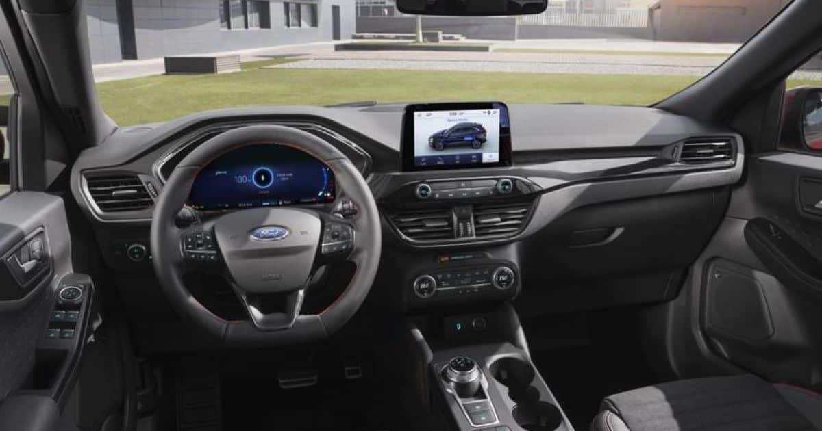 Ford виводить на ринок бюджетну модель, що конкуруватиме з Toyota RAV4 Ford Kuga