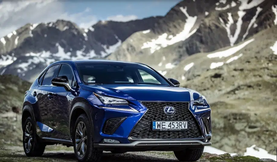 Експерти назвали 5 моделей кращих гібридних кросоверів сучасності Lexus NX