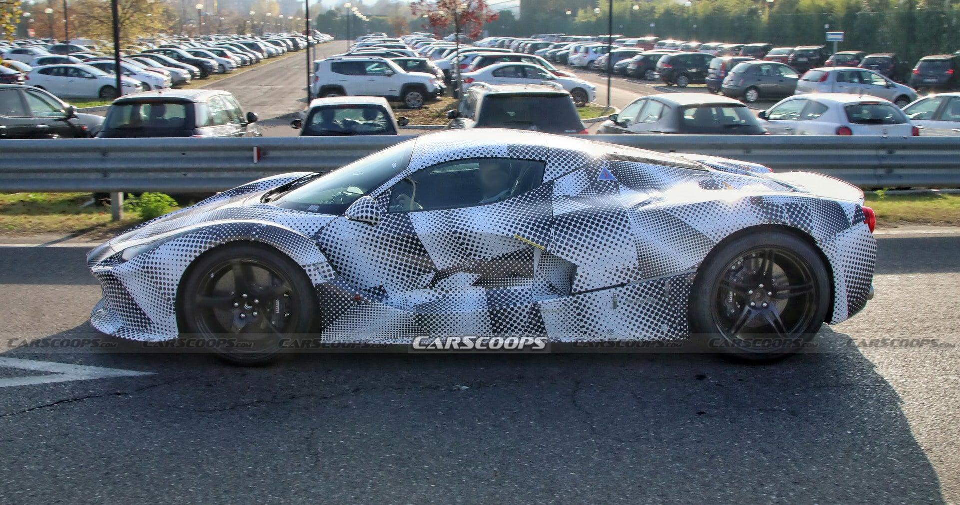 Названо 2 найкращі моделі Ferrari, що зійшли з конвеєру після 2000 року Ferrari LaFerrari