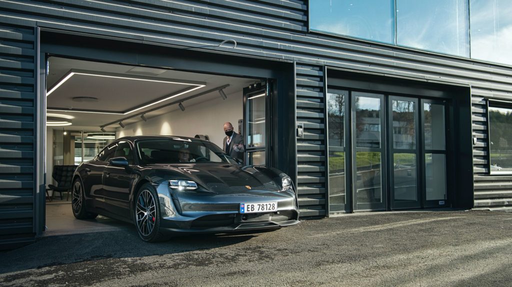 Porsche Taycan