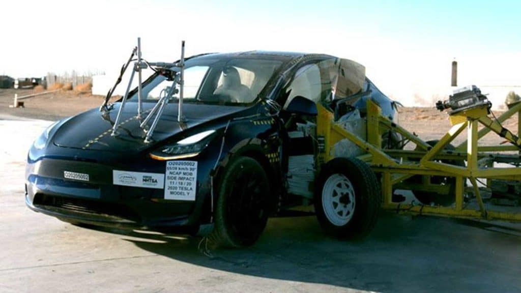 Краш-тест Tesla Model Y NHTSA