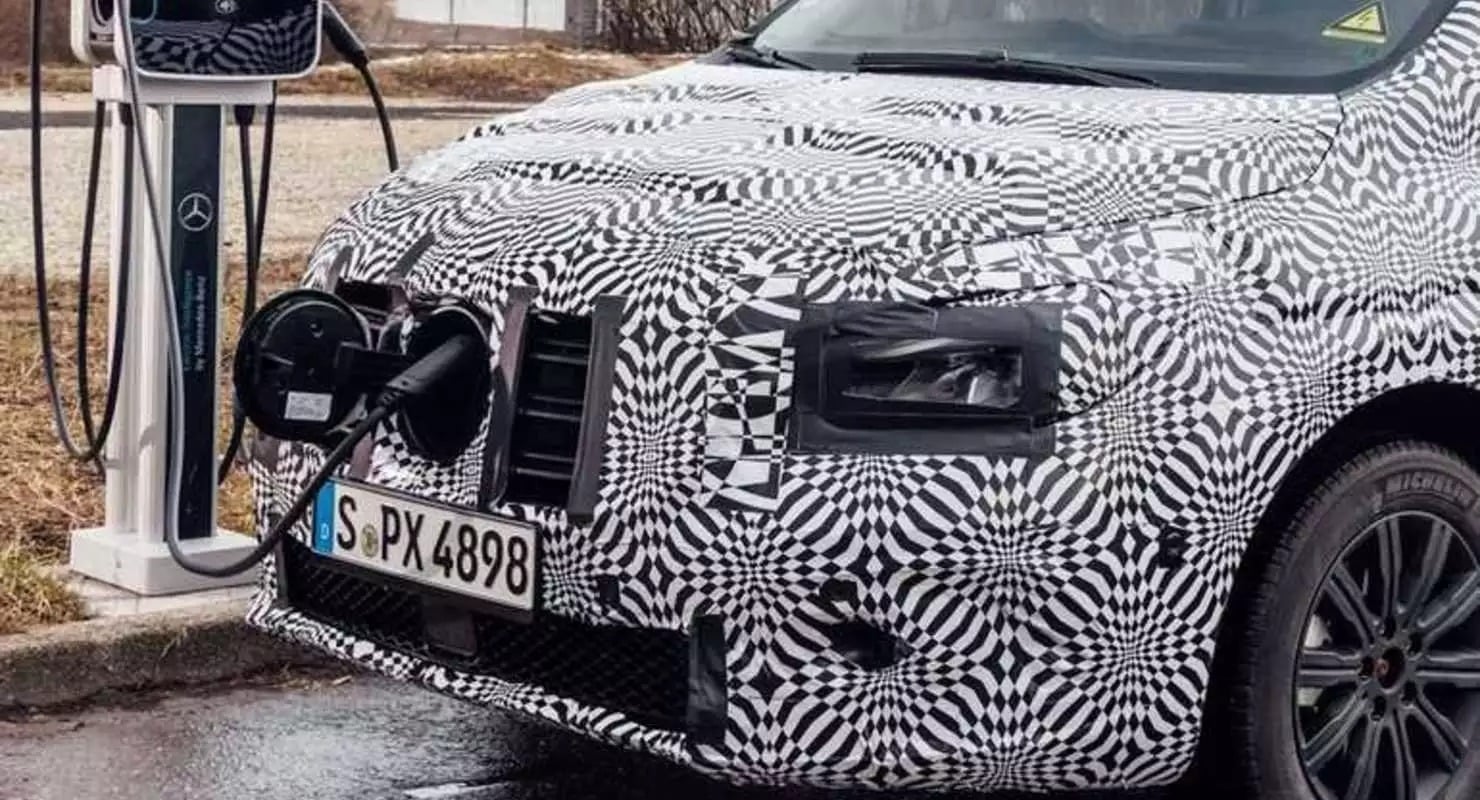 Mercedes показав на фото електричний фургон eCitan 2022 модельного року