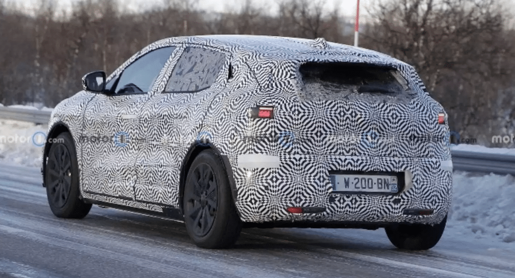 Renault розпочала тести електричного Megane Renault Megane