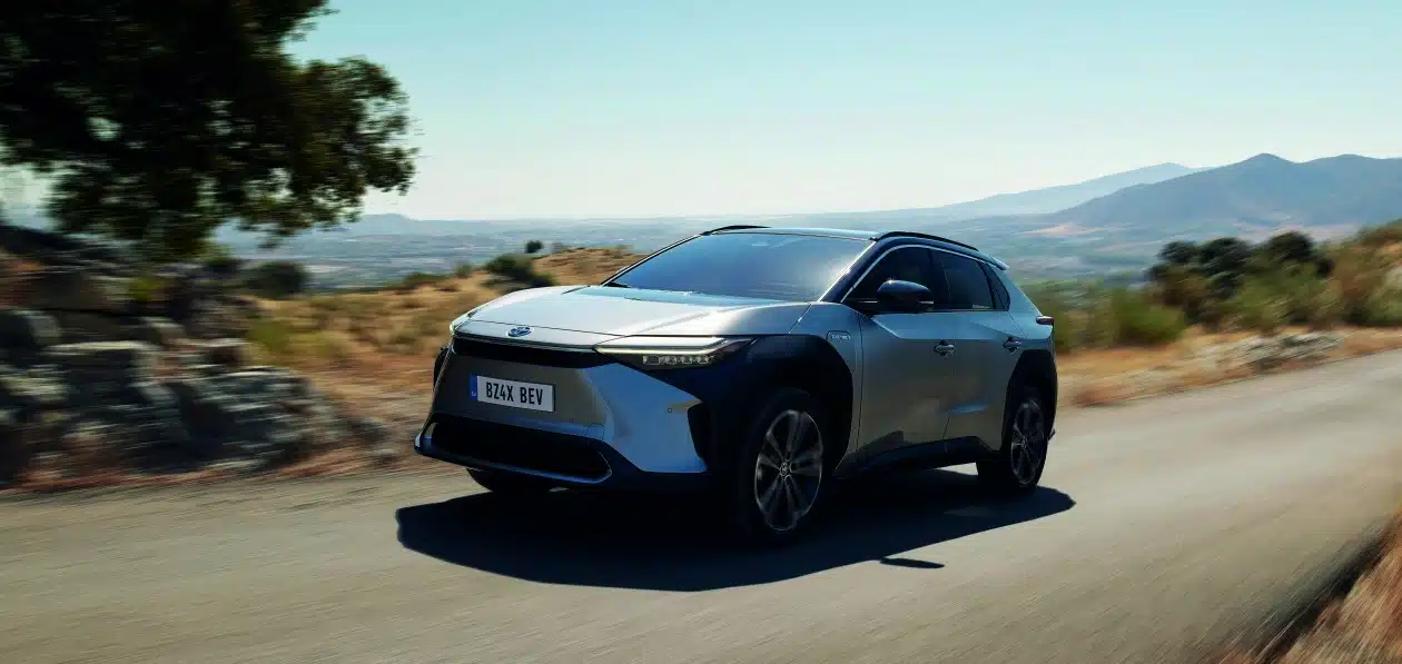 В Україні продовжує зростати ринок електромобілів Toyota bZ4X