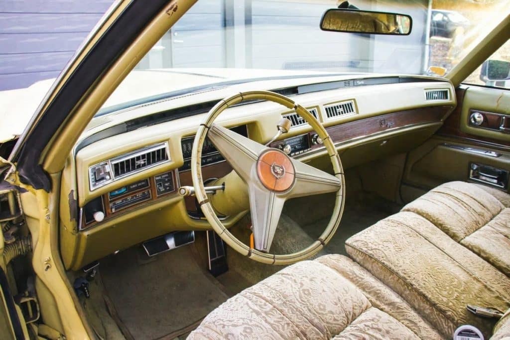 Cadillac Fleetwood Brougham3