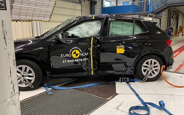 Skoda Fabia краш тест