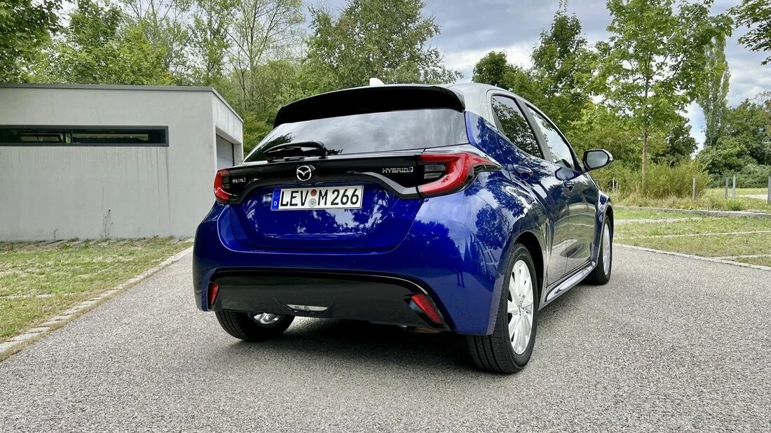 Mazda 2 Hybrid