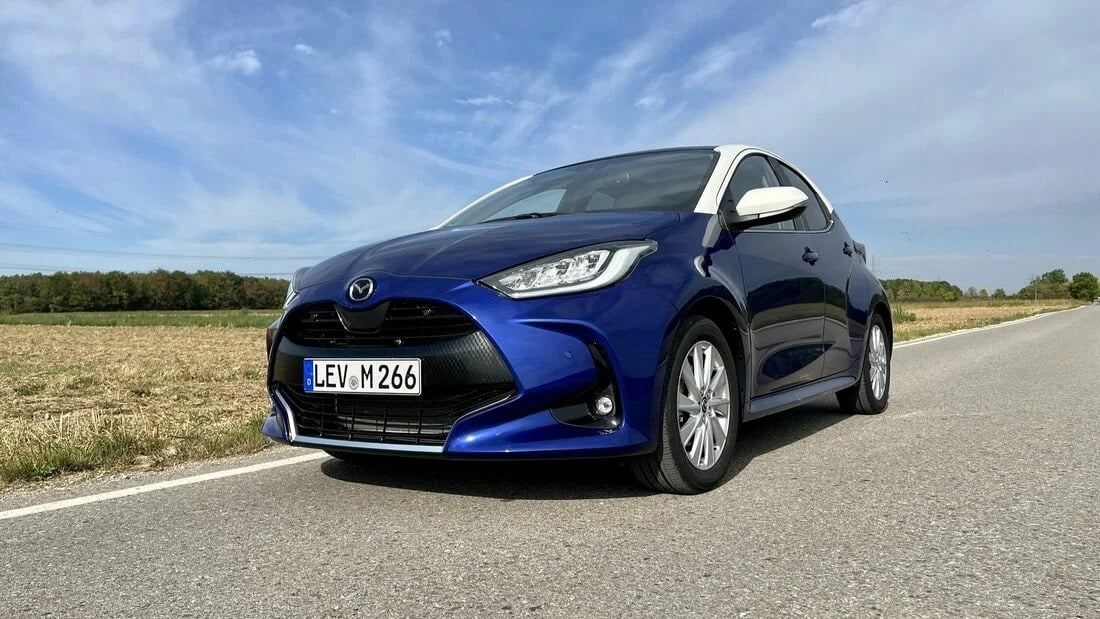 У європейських дилерів з’явилася новинка – Mazda 2 Hybrid Mazda 2 Hybrid