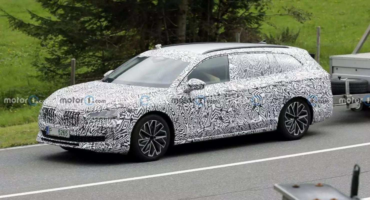 Skoda Superb тест 2023