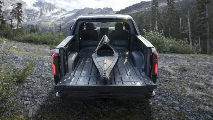 GMC Sierra EV Denali Edition 1