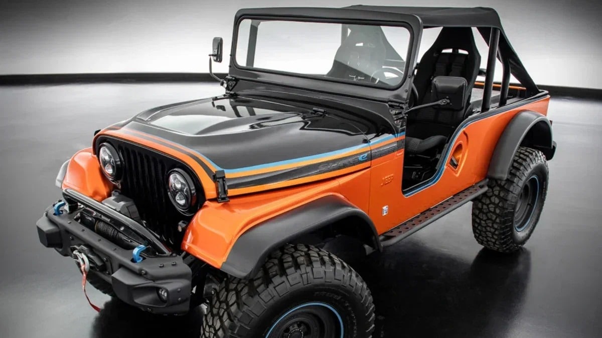 Компанія Mopar анонсувала три позашляхові концепти Jeep та RAM Jeep CJ Surge Concept