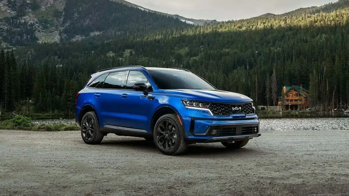 Кросовер Kia Sorento 2024 року витрачає лише 1,6 л/100 км Kia Sorento