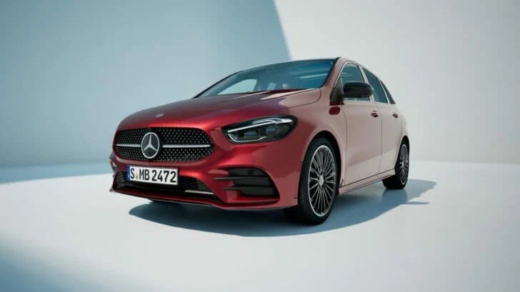 Mercedes-Benz презентував оновлений B-Class 2023 Mercedes-Benz B-Class 2022