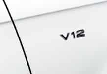 Названо моделі кращих автомобілів з двигуном V12 V12 двигун