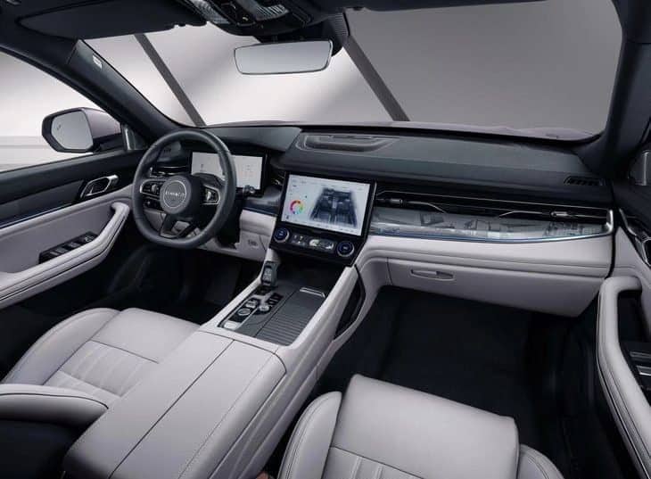 Lynk & Co 09 EM-P Voyage Edition