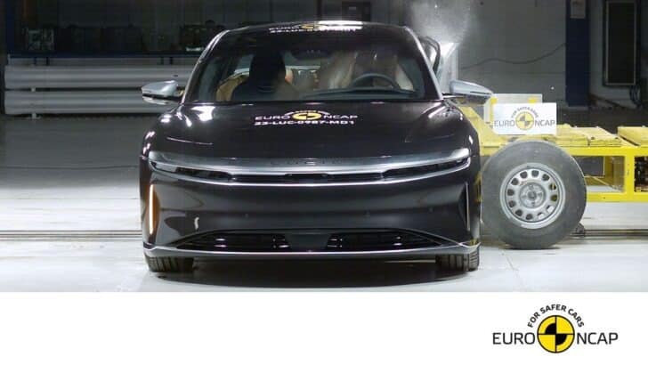 Краш-тест Lucid Air