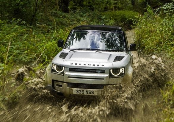 Land Rover Defender 2023