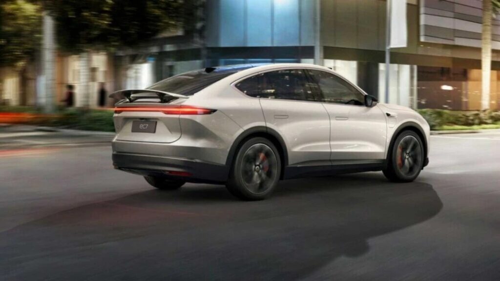 Nio EC7