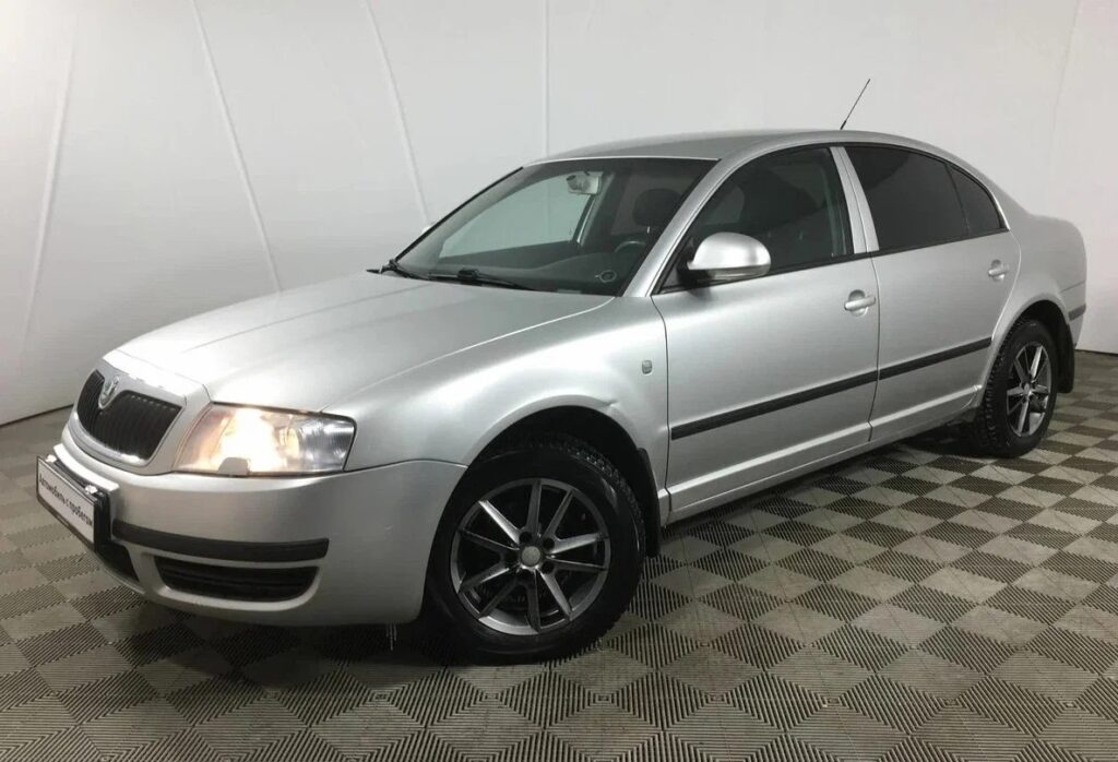 Skoda Superb I