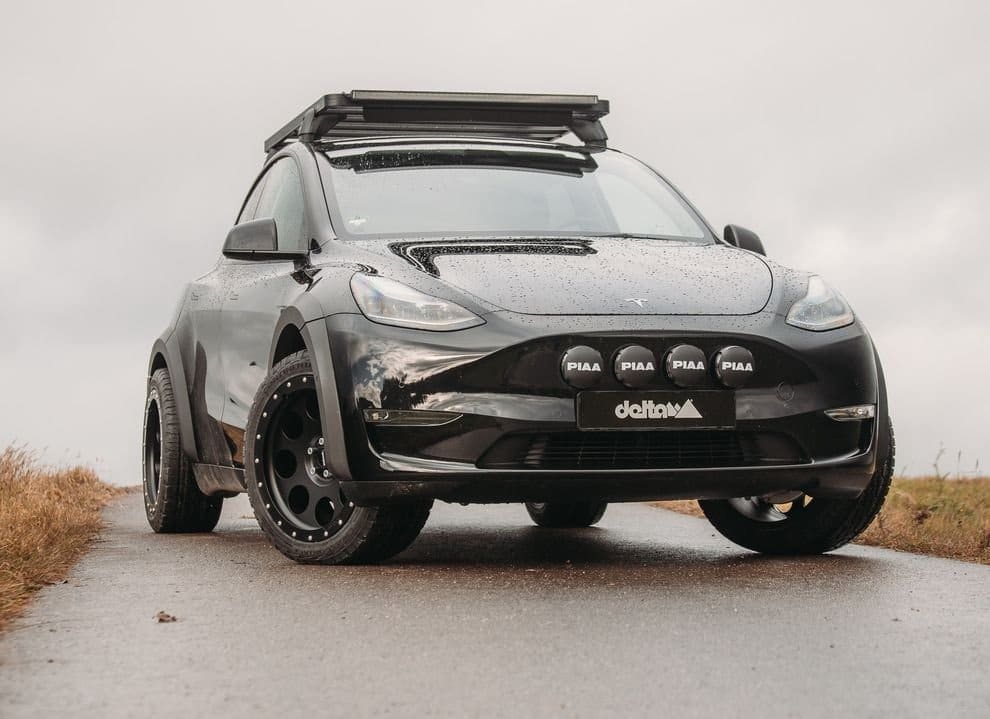 Tesla Model Y Delta4x4