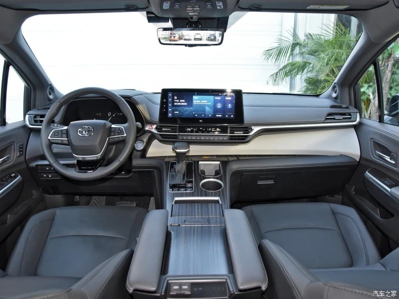 Toyota Granvia
