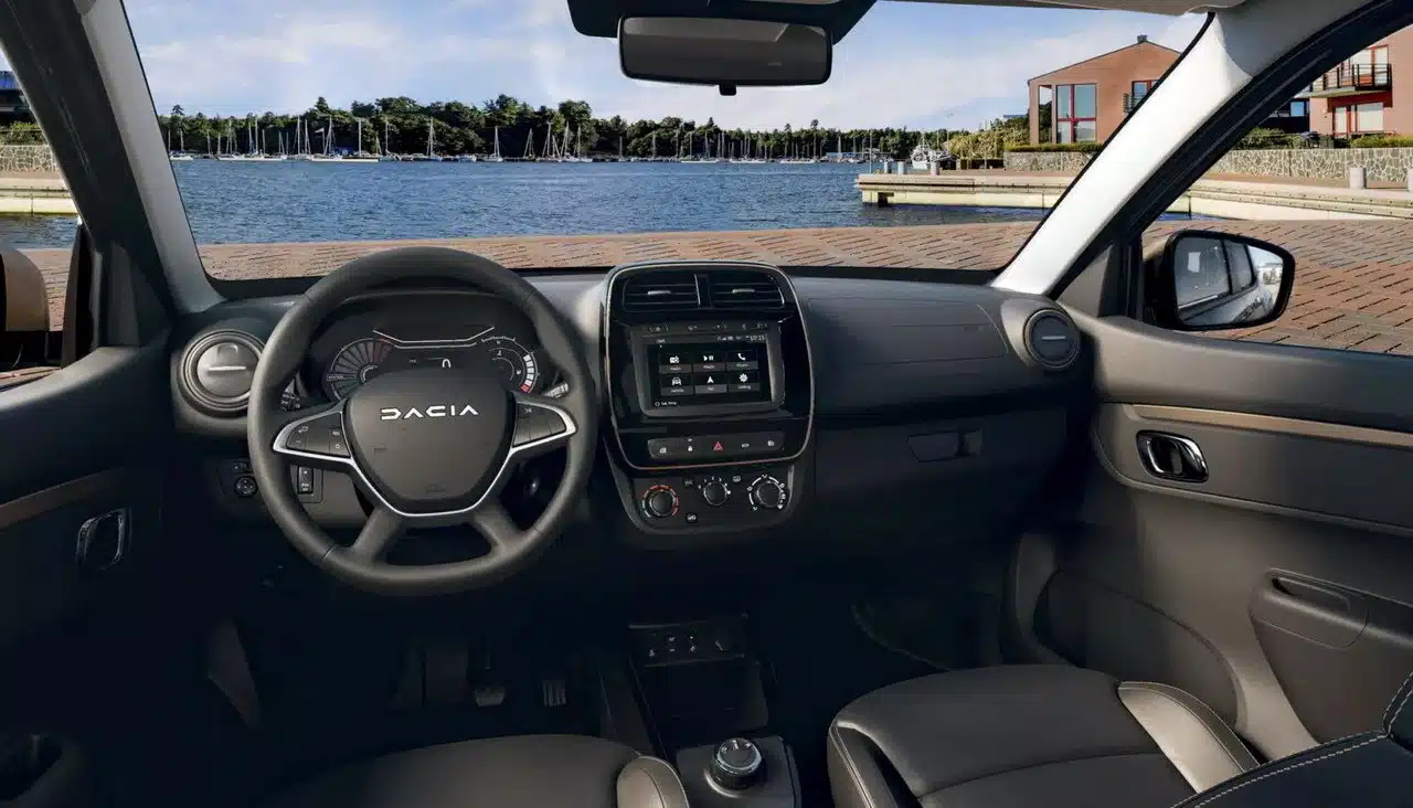 Названо модель найдешевшого китайського електромобіля у Європі Dacia Spring Extreme