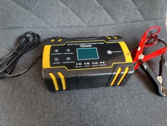 зарядний пристрій купити