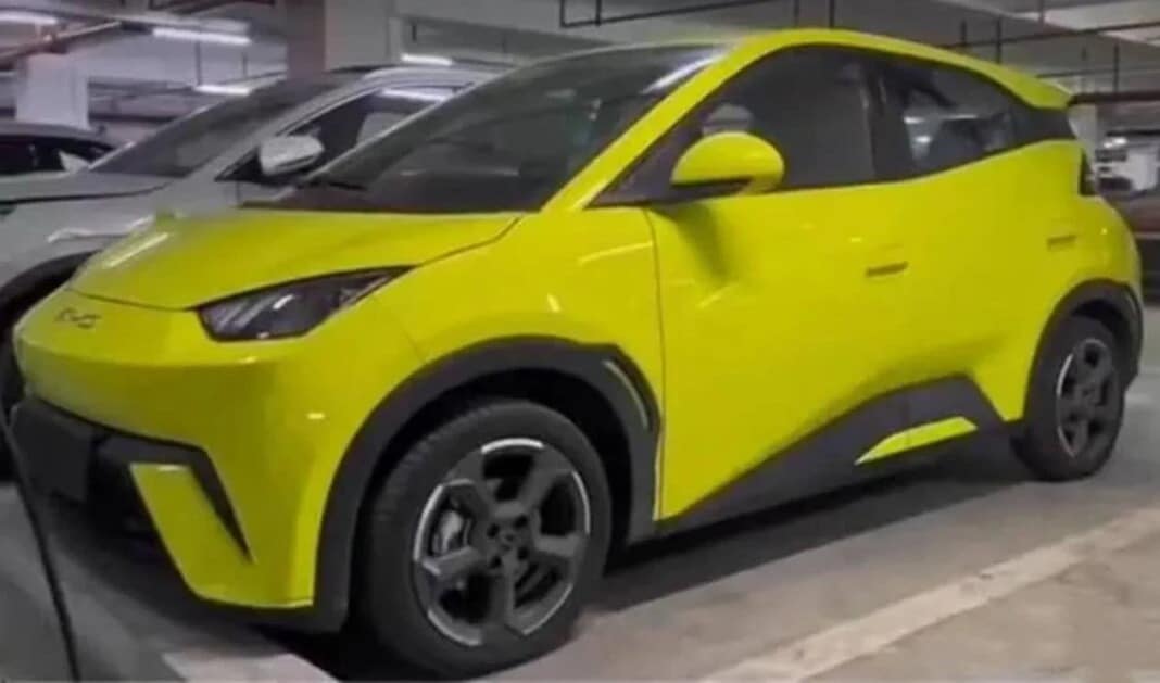 “Китайська Чайка”: що відомо про найдешевший електрокар BYD BYD Seagull