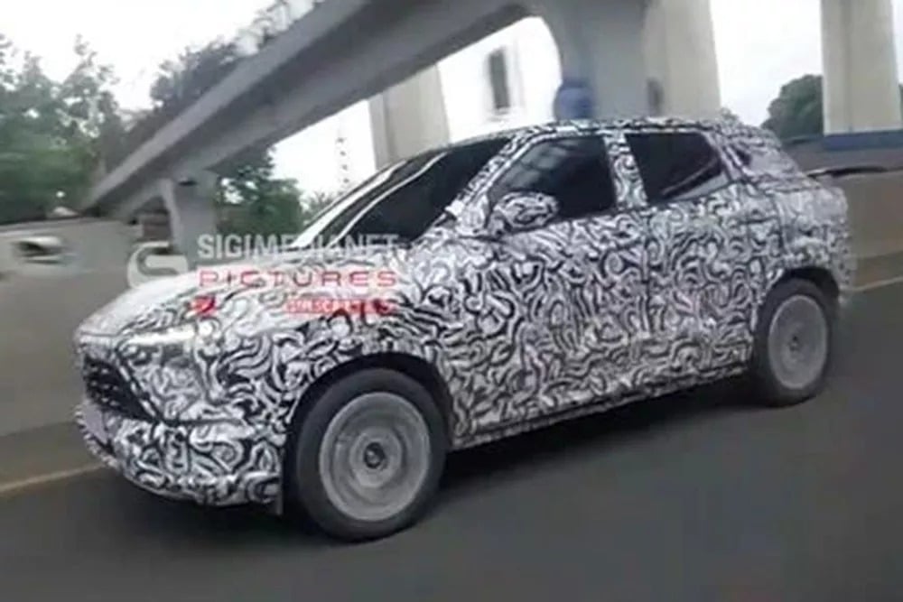 Mitsubishi виводить на ринок дешевий кросовер