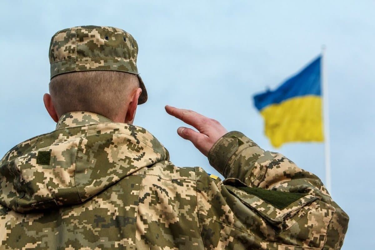 Юристи пояснили, що загрожує українцям за ігнорування повістки для уточнення даних