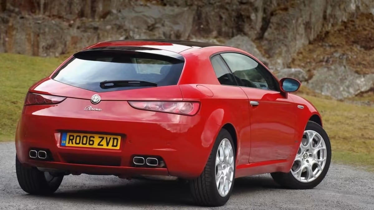 Названо моделі найгірших італійських автомобілів Alfa Romeo Brera