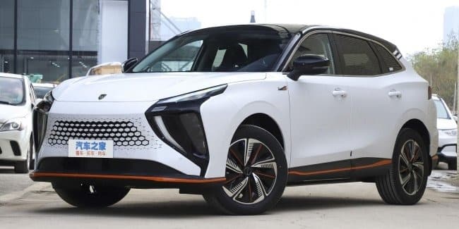 Dongfeng Forthing Thunder