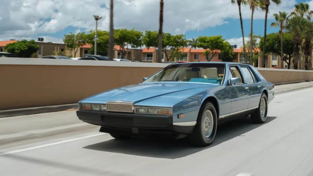 Aston Martin Lagonda