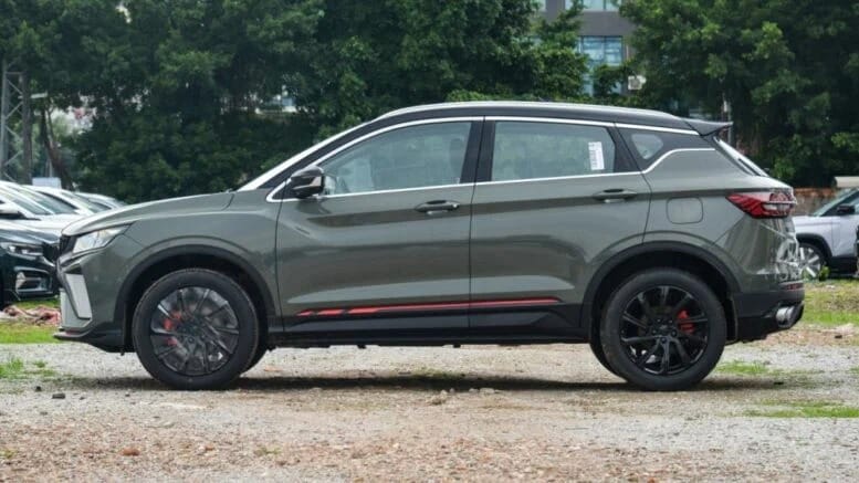 Geely презентував оновлену версію кросовера Coolray Geely Coolray