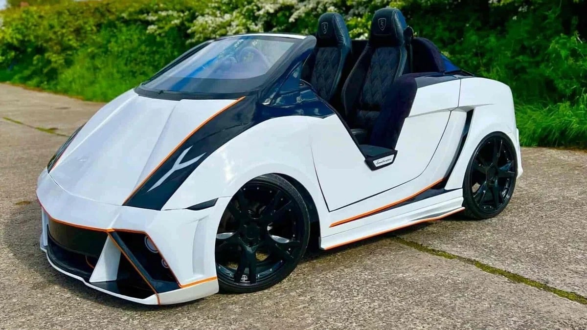 На продаж виставили гібрид Smart Fortwo та Lamborghini Gallardo Lamborghini Gallardo смарт