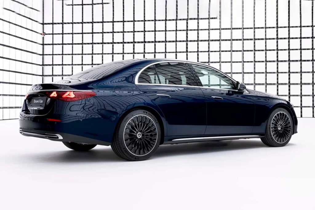 Mercedes E class W214
