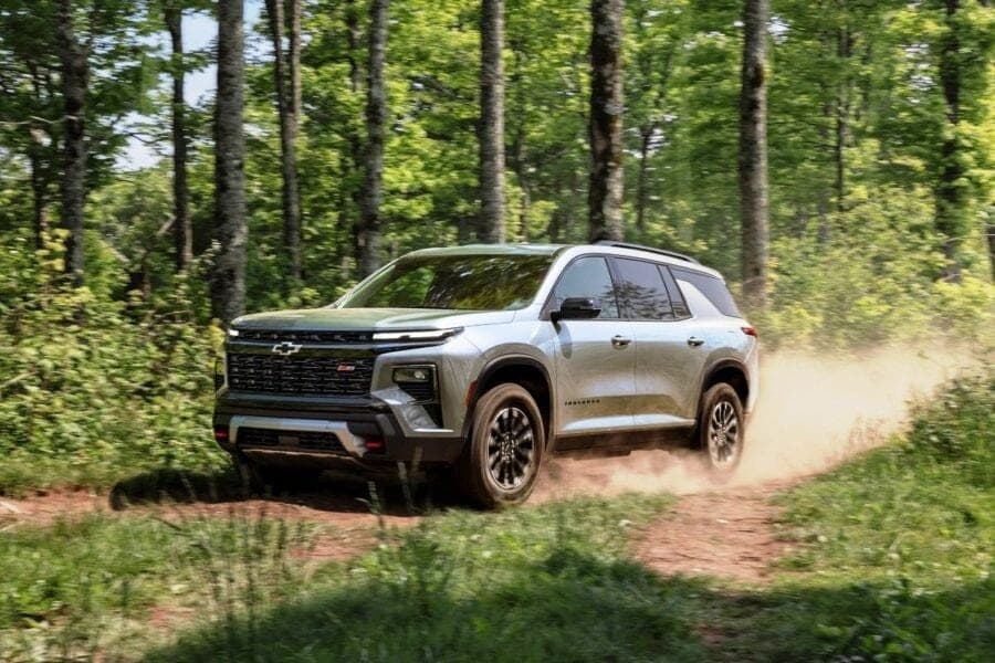 Дебютував кросовер Chevrolet Traverse: американський велетень Chevrolet Traverse