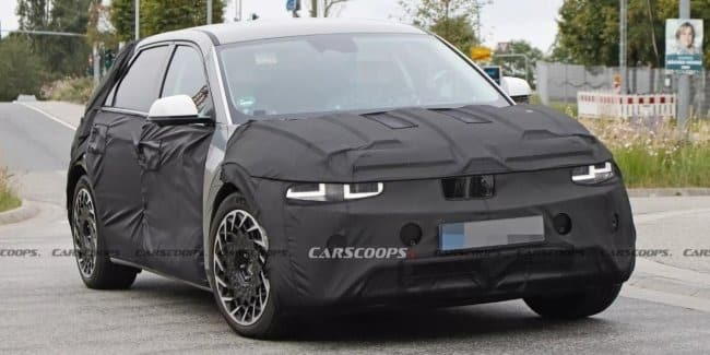 Hyundai вивів на тести оновлений електромобіль IONIQ 5 Hyundai IONIQ 5 2024