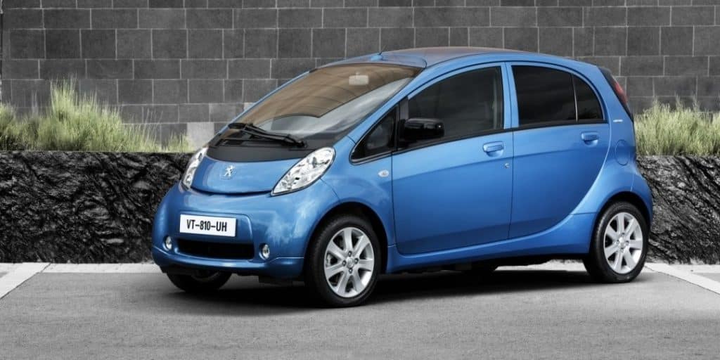 Peugeot iOn 2012