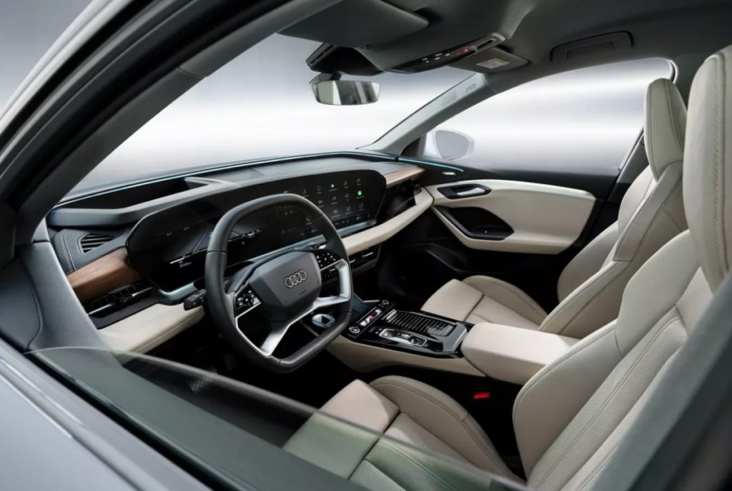 Audi Q6 e-tron інтер'єр