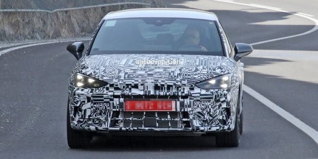 Cupra вивела на тести хетчбек Leon нового покоління Cupra Leon 2024