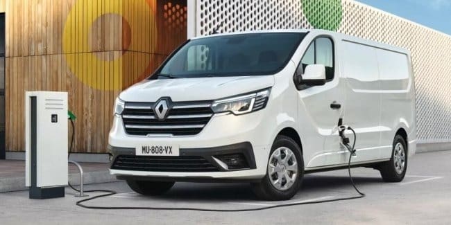 Renault Trafic став електрокаром Renault Trafic E-Tech
