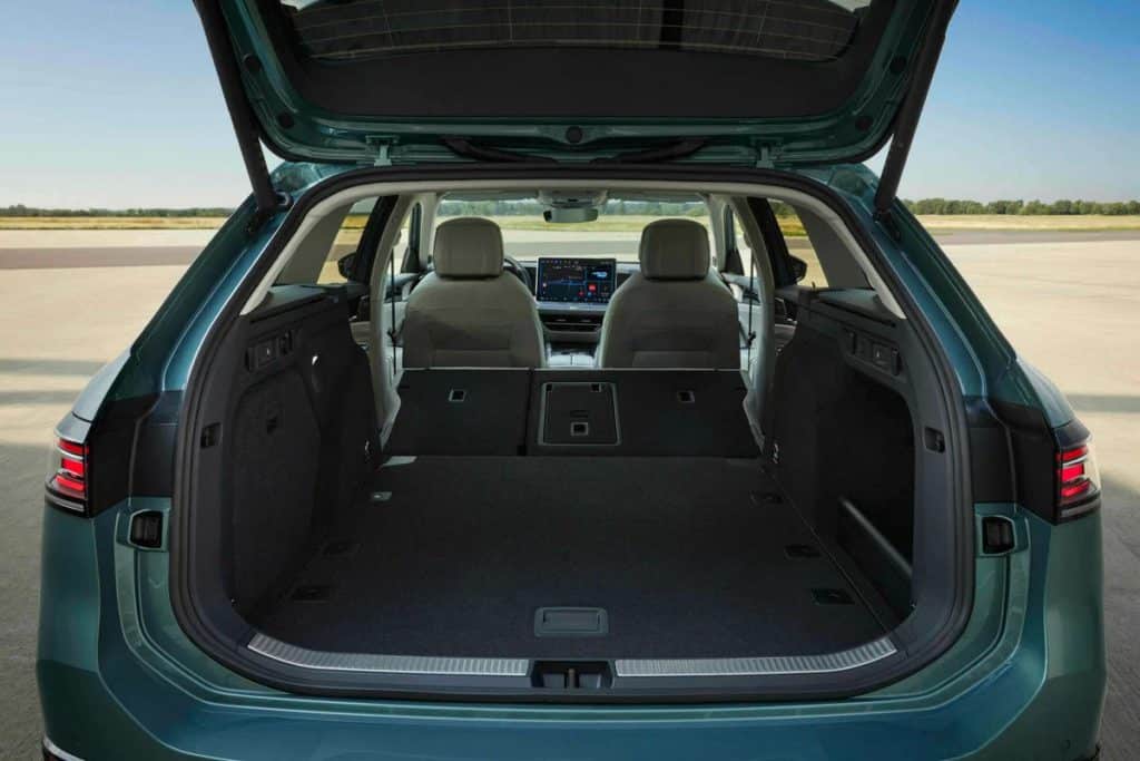Volkswagen Passat 2024 презентація