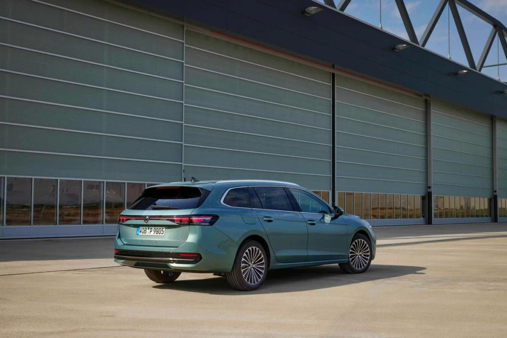 Volkswagen Passat 2024 презентація
