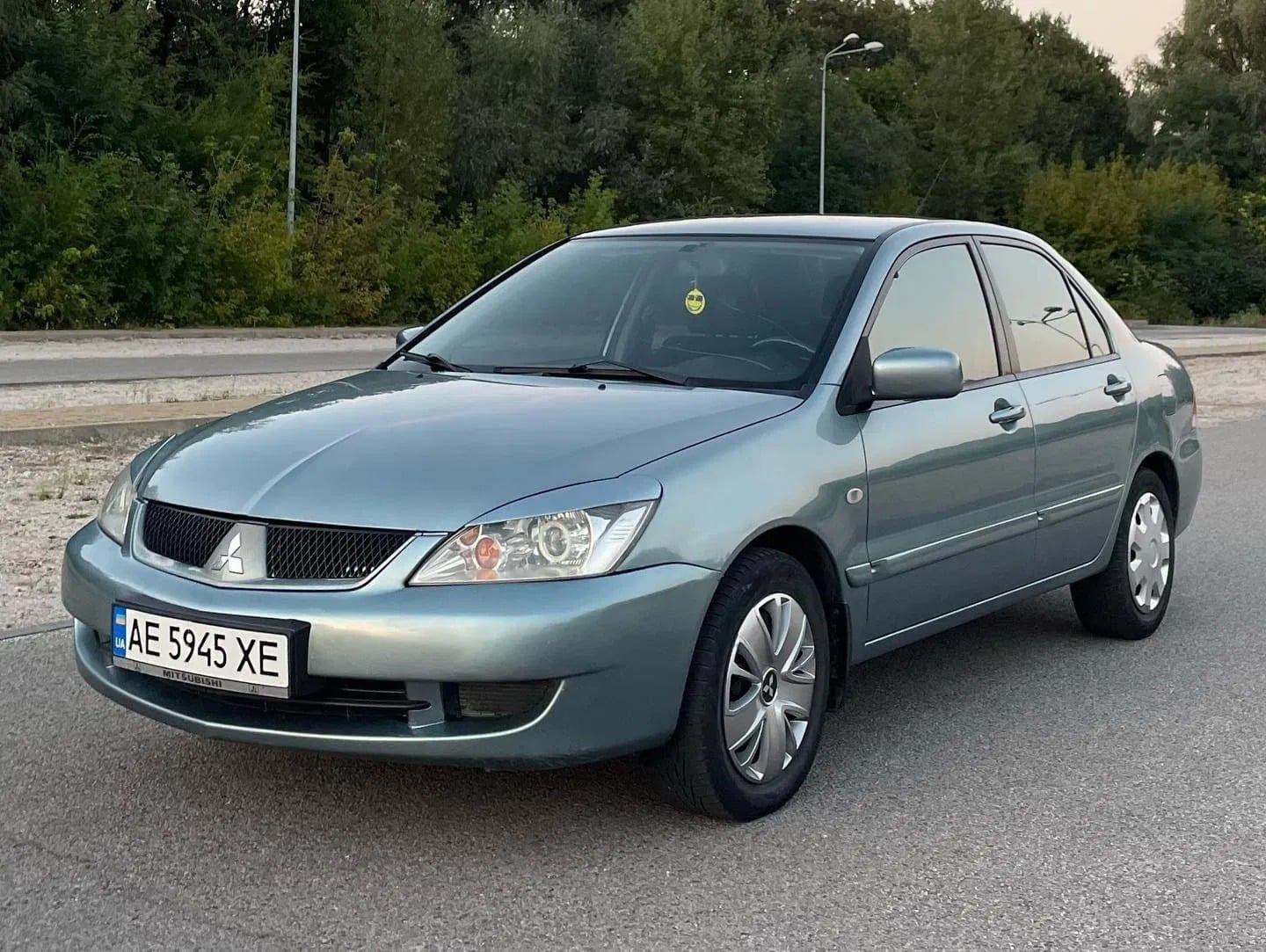 5 кращих моделей авто, які можна купити в Україні за 150 тисяч гривень Mitsubishi Lancer 2004