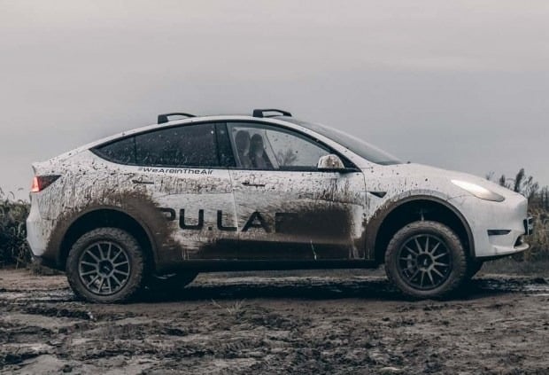 Tesla Model Y позашляховик